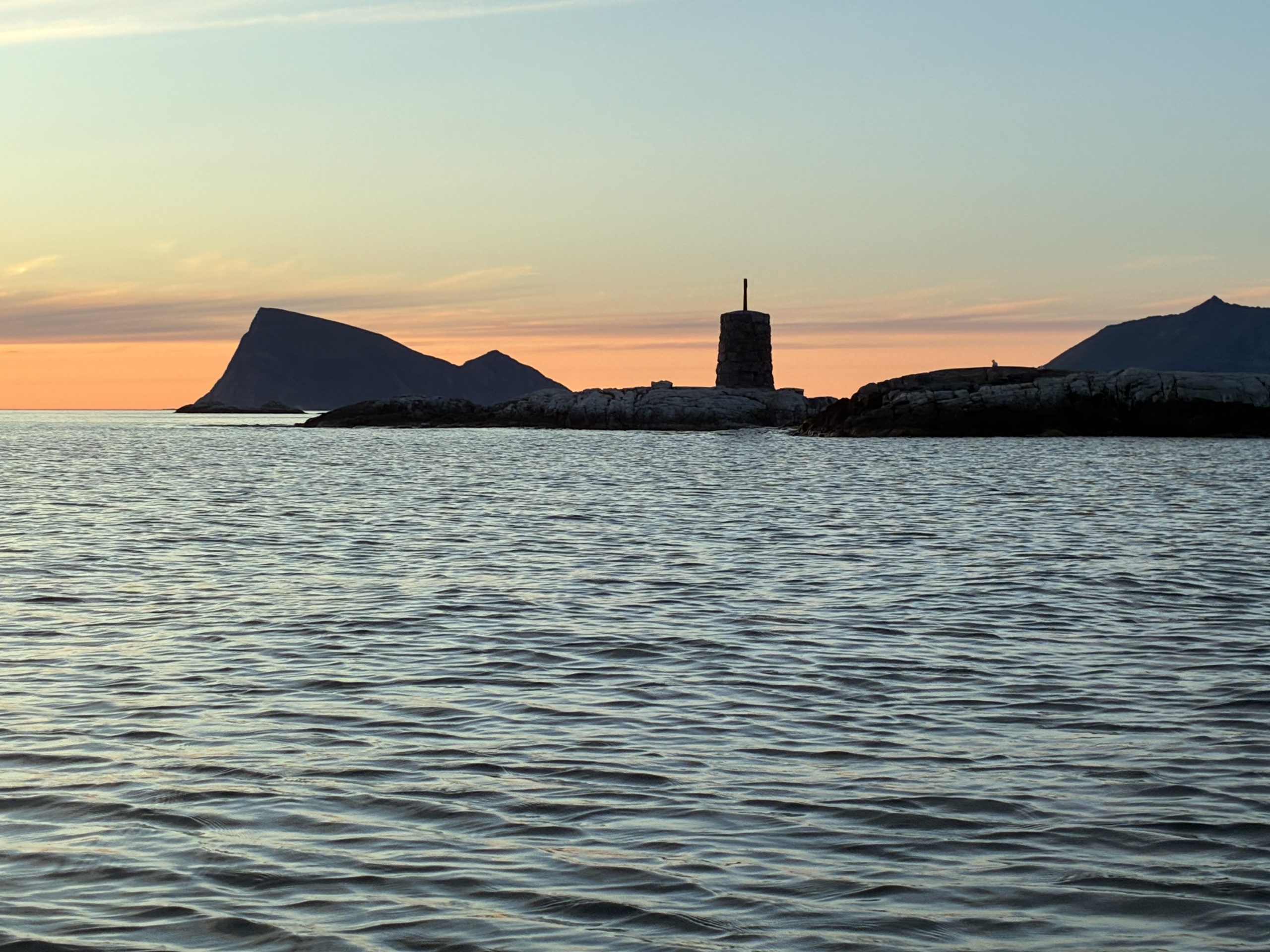 Soleil de minuit à Sommaroy en Hobie kayak – Image 14