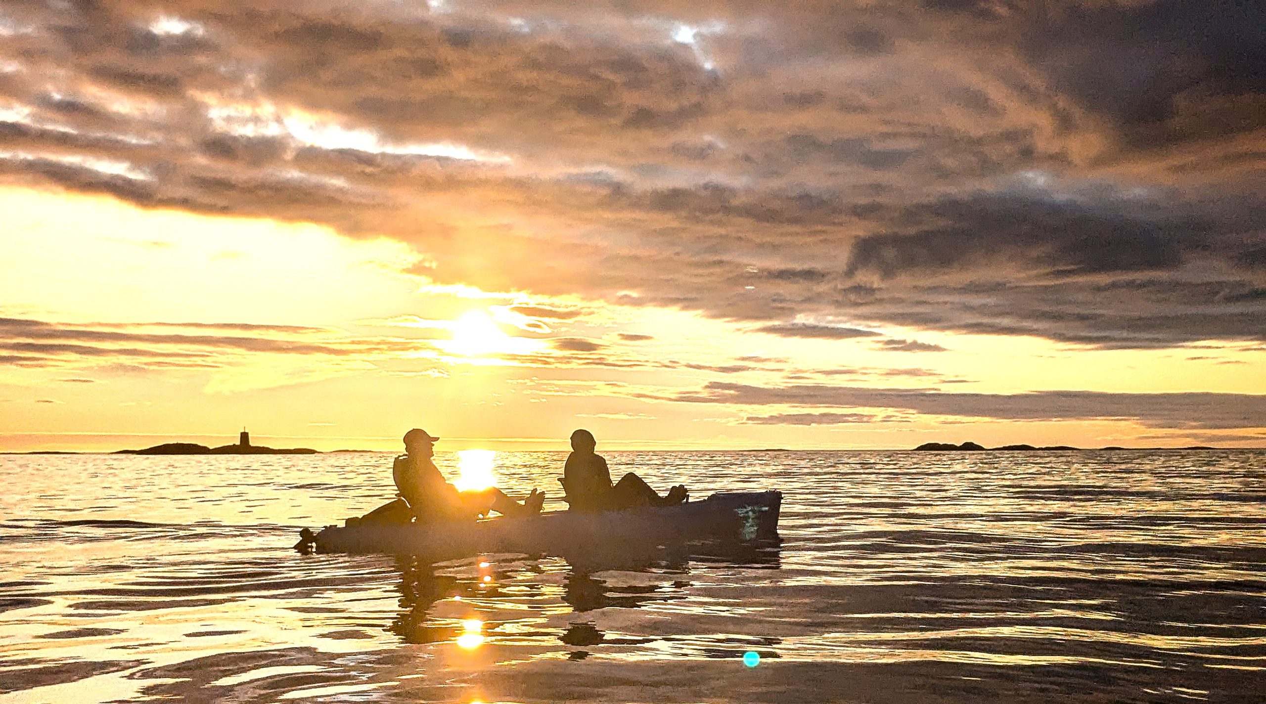 Soleil de minuit à Sommaroy en Hobie kayak